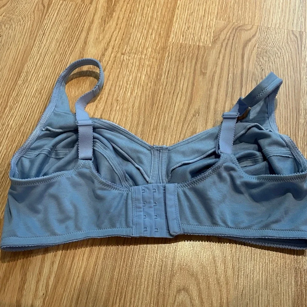 Bestform Wireless Full Coverage Comfort Bra‎ Blue Satin Trim Bow Detail 40DD